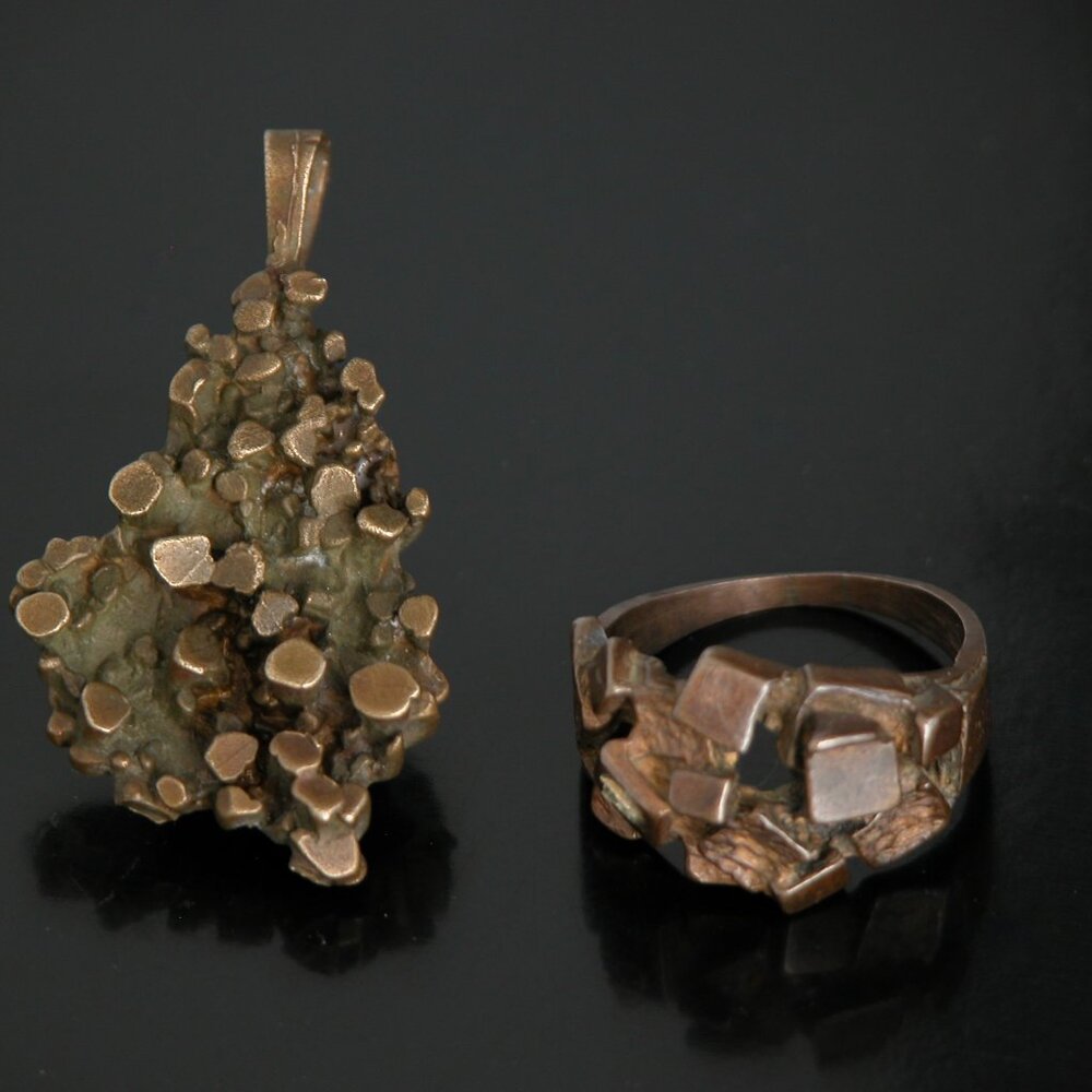 Vtg Mid Century Modernist Brutalist Bronze Nugget Necklace Pendant & Copper Ring - Picture 3 of 5